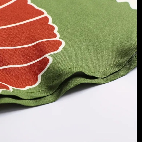 Elegant - Picture 2 of 4